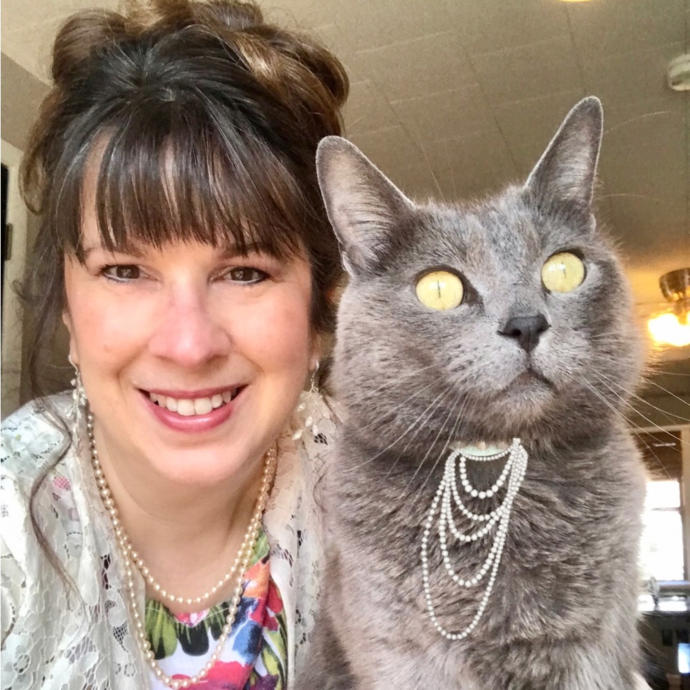 Meet your Posher, Monique